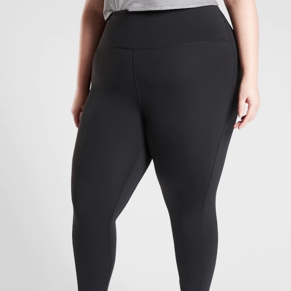 NWT Athleta Ultimate Stash Pocket 7/8 Tight - Picture 2 of 8